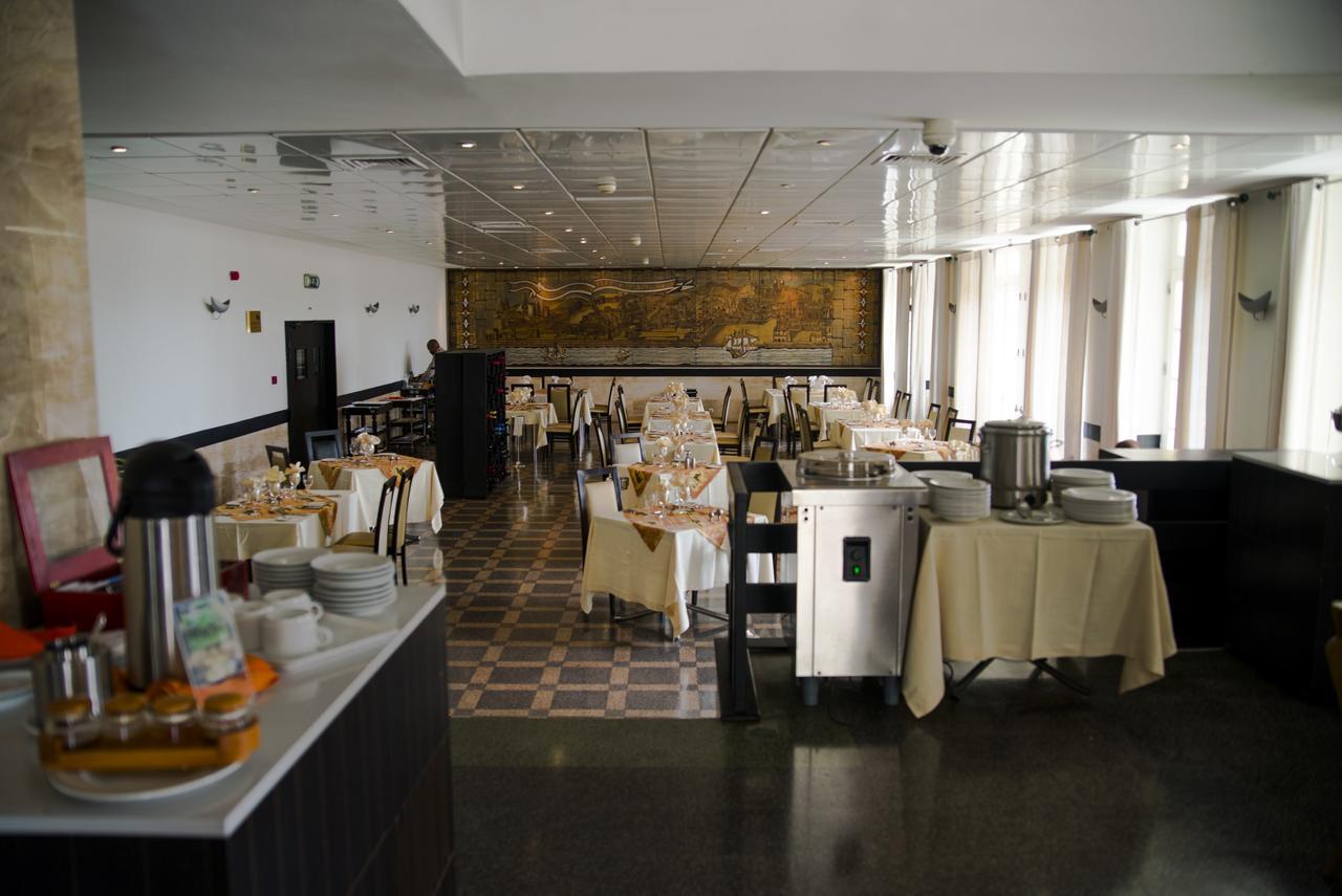 Hotel Continental Luanda Bagian luar foto