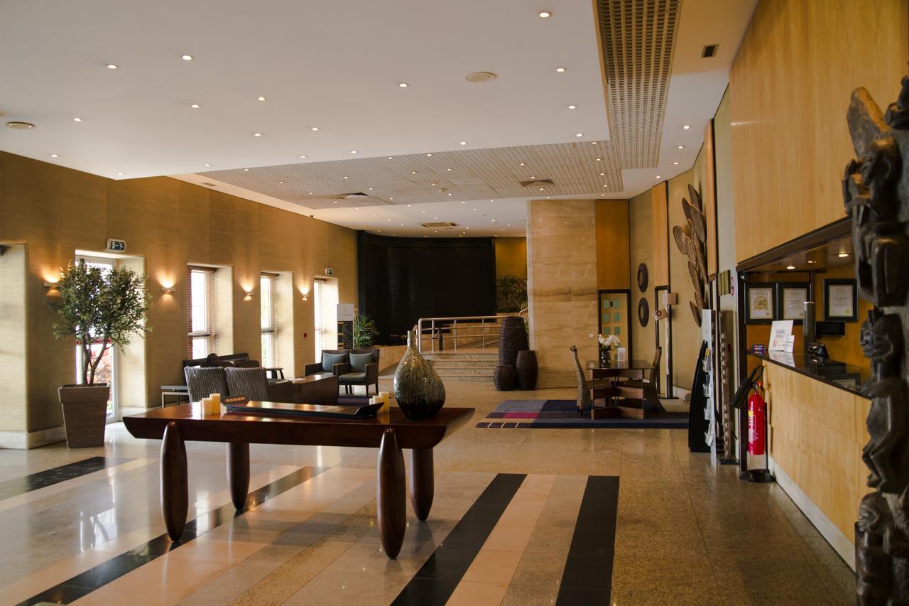 Hotel Continental Luanda Bagian luar foto