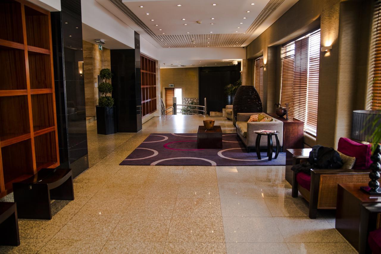 Hotel Continental Luanda Bagian luar foto