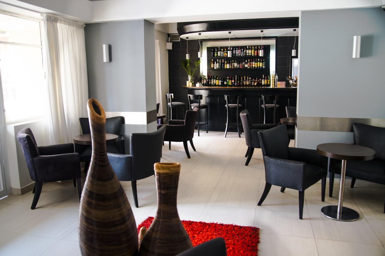 Hotel Continental Luanda Bagian luar foto